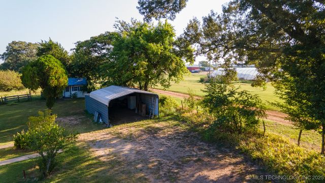 19499 E Whippoorwill Lane, Atoka, OK 74525