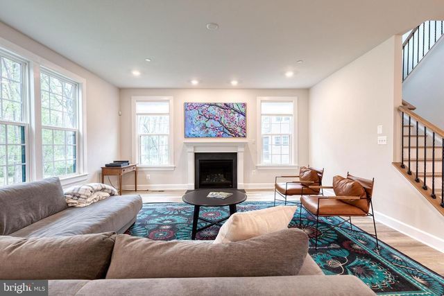 7679 CROSS CREEK DR, Columbia, MD 21044