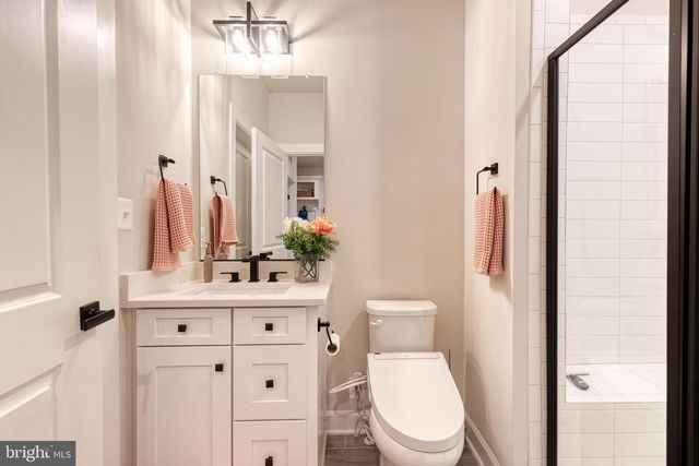 7679 CROSS CREEK DR, Columbia, MD 21044