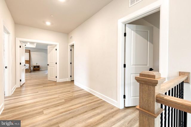 7679 CROSS CREEK DR, Columbia, MD 21044