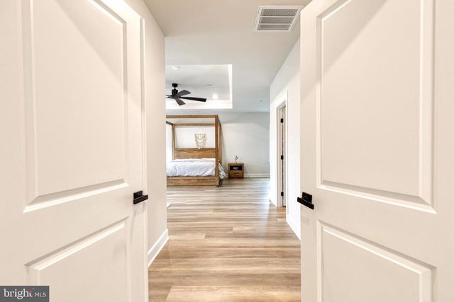 7679 CROSS CREEK DR, Columbia, MD 21044