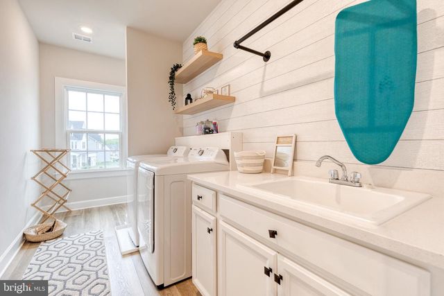 7679 CROSS CREEK DR, Columbia, MD 21044