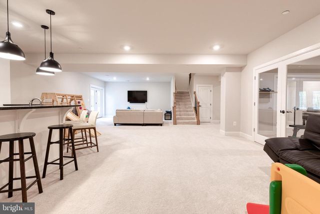 7679 CROSS CREEK DR, Columbia, MD 21044