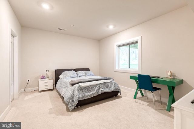 7679 CROSS CREEK DR, Columbia, MD 21044