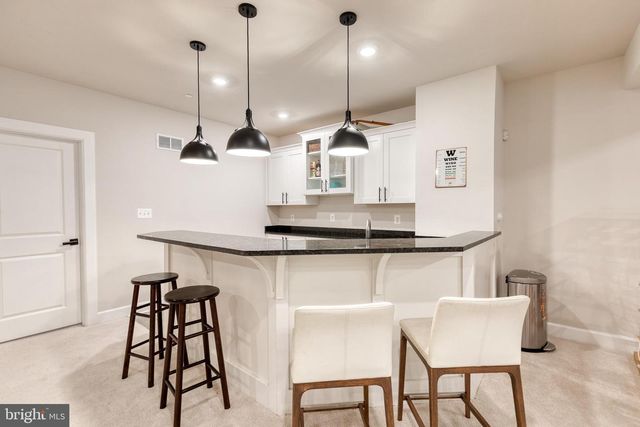 7679 CROSS CREEK DR, Columbia, MD 21044