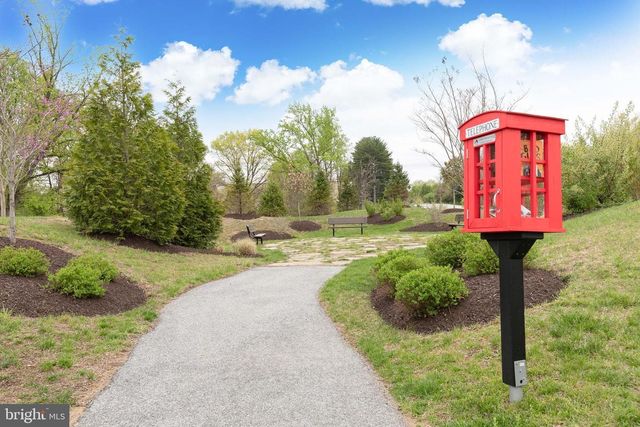 7679 CROSS CREEK DR, Columbia, MD 21044