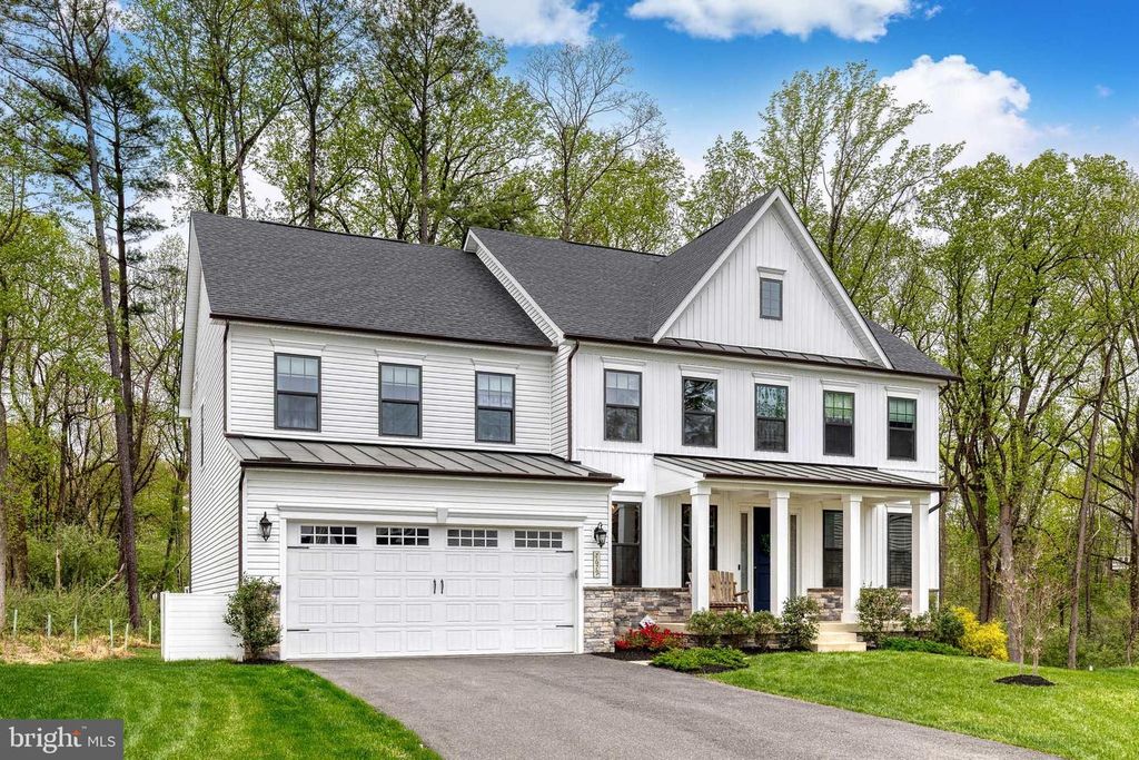 7679 CROSS CREEK DR, Columbia, MD 21044