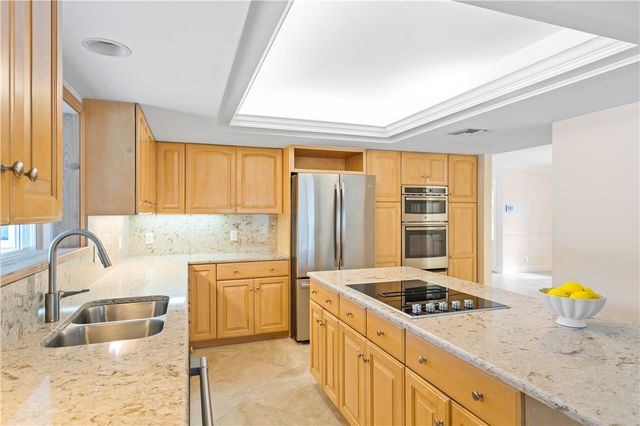 1330 White Heron Lane, Vero Beach, FL 32963