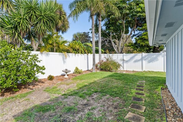 1330 White Heron Lane, Vero Beach, FL 32963