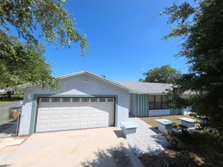 664 MILAN DRIVE, Kissimmee, FL 34758