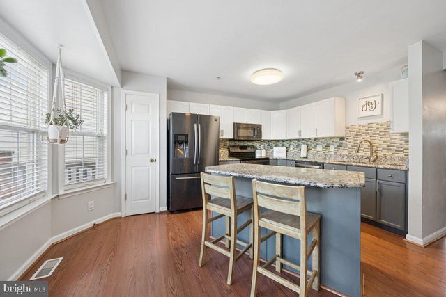 2002 ROSECRANS CT, Frederick, MD 21702