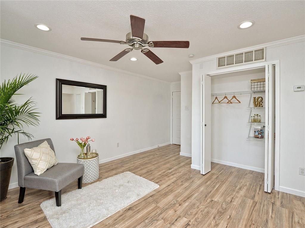 1840 Burton DR 226, Austin, TX 78741