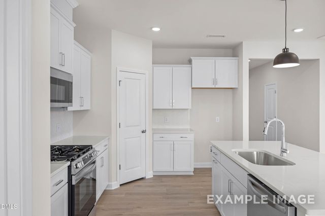 112 Fellow Drive, Lillington, NC 27546