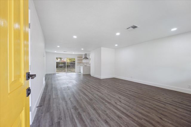 1505 Conder ST, Killeen, TX 76541