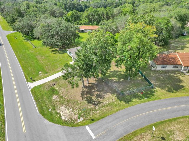 814 OAK ROAD, Ocala, FL 34472