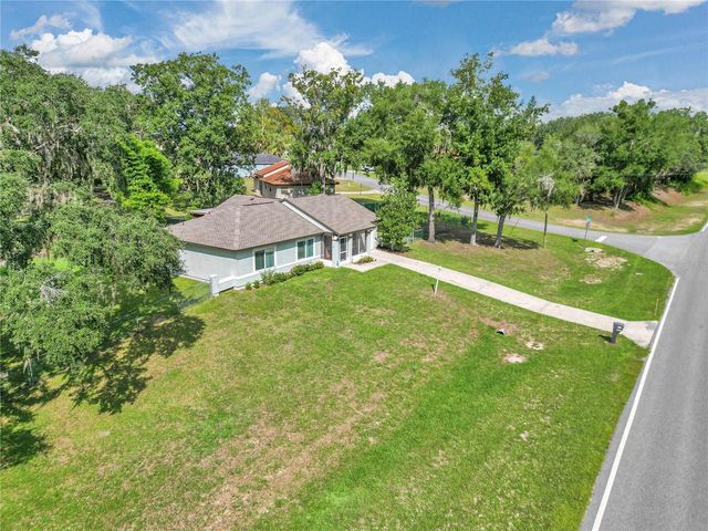 814 OAK ROAD, Ocala, FL 34472