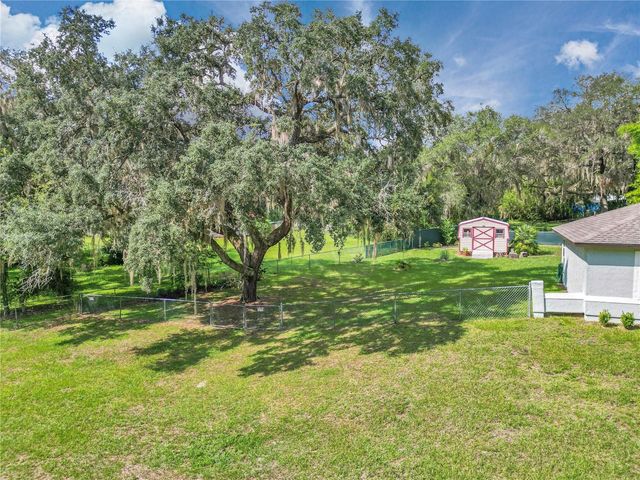 814 OAK ROAD, Ocala, FL 34472