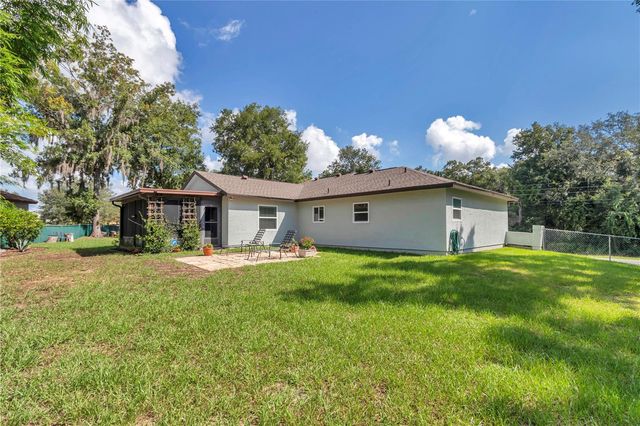 814 OAK ROAD, Ocala, FL 34472