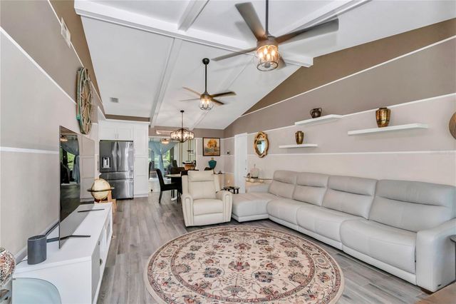 814 OAK ROAD, Ocala, FL 34472