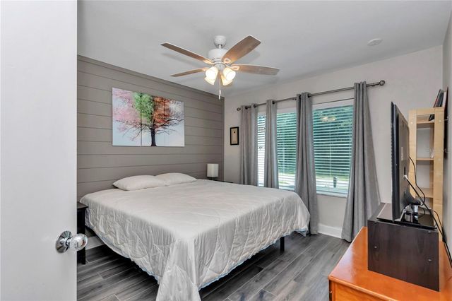 814 OAK ROAD, Ocala, FL 34472