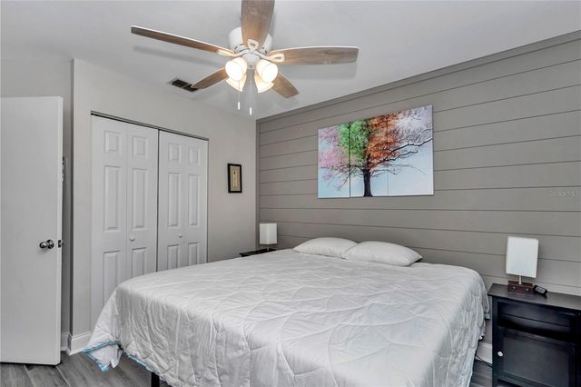 814 OAK ROAD, Ocala, FL 34472