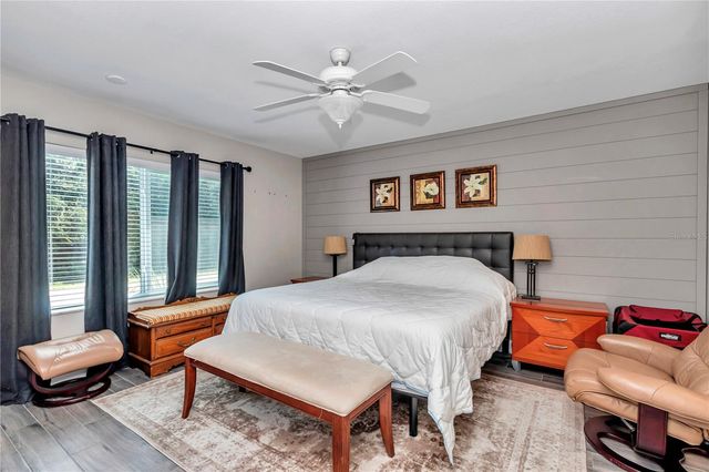 814 OAK ROAD, Ocala, FL 34472