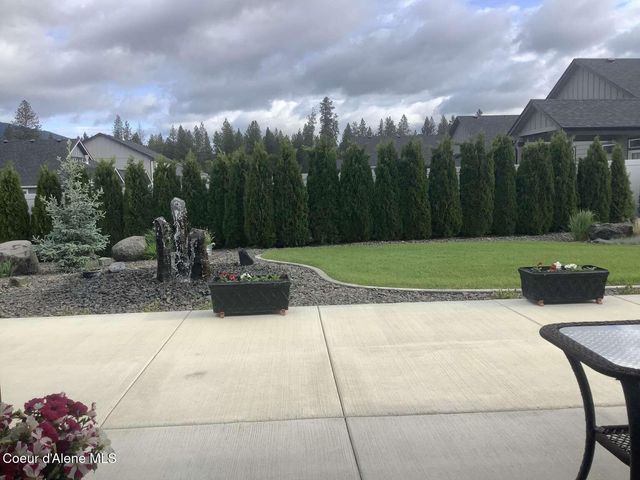 16152 N Hadley LOOP, Rathdrum, ID 83858