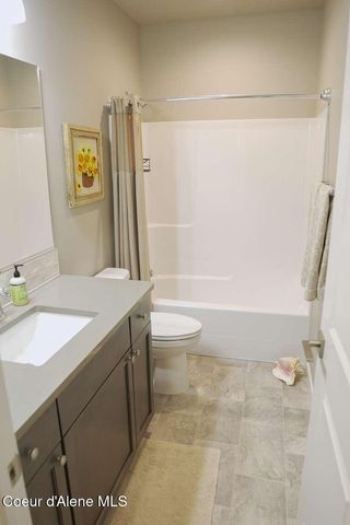 16152 N Hadley LOOP, Rathdrum, ID 83858