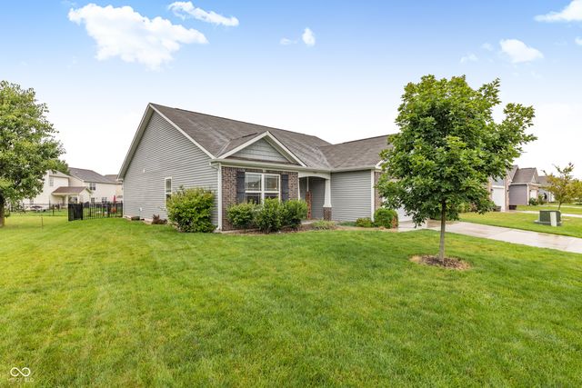 162 Sawdust Trail, Greenfield, IN 46140