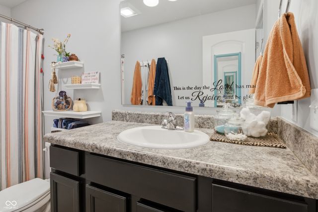 162 Sawdust Trail, Greenfield, IN 46140
