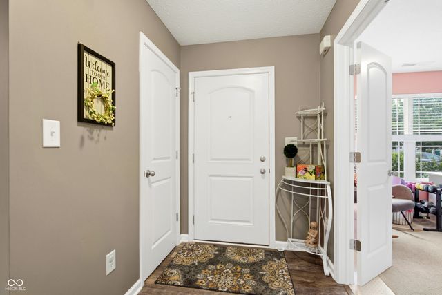 162 Sawdust Trail, Greenfield, IN 46140