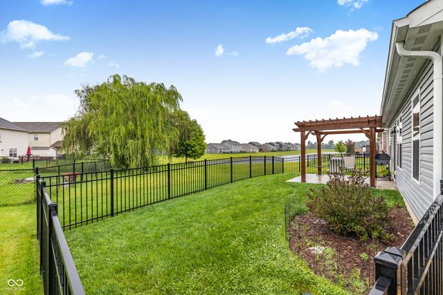 162 Sawdust Trail, Greenfield, IN 46140