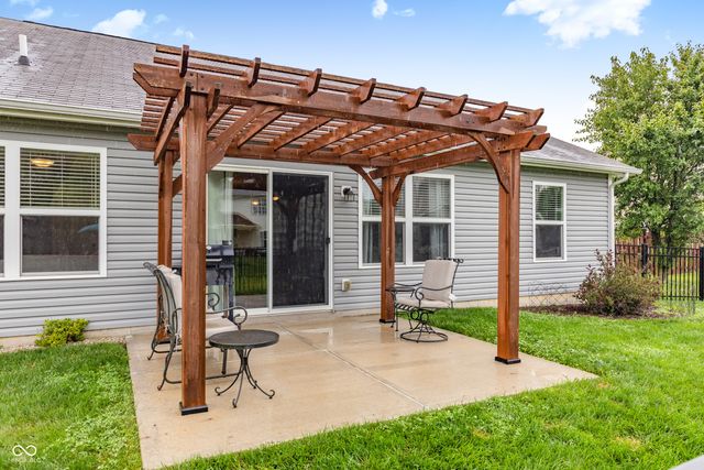 162 Sawdust Trail, Greenfield, IN 46140