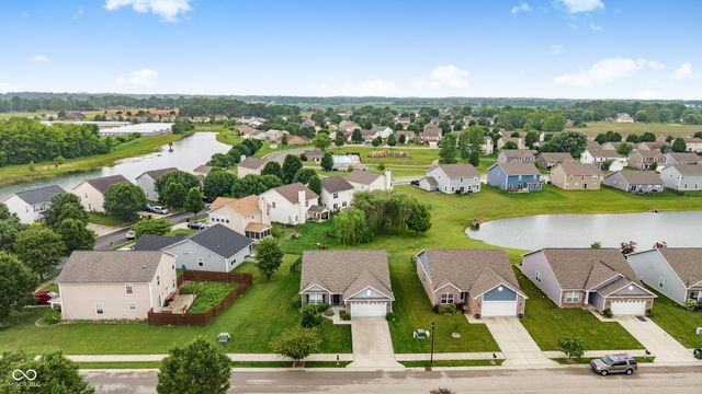 162 Sawdust Trail, Greenfield, IN 46140