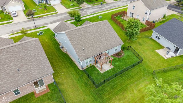 162 Sawdust Trail, Greenfield, IN 46140