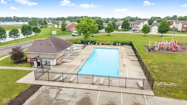 162 Sawdust Trail, Greenfield, IN 46140
