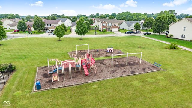 162 Sawdust Trail, Greenfield, IN 46140