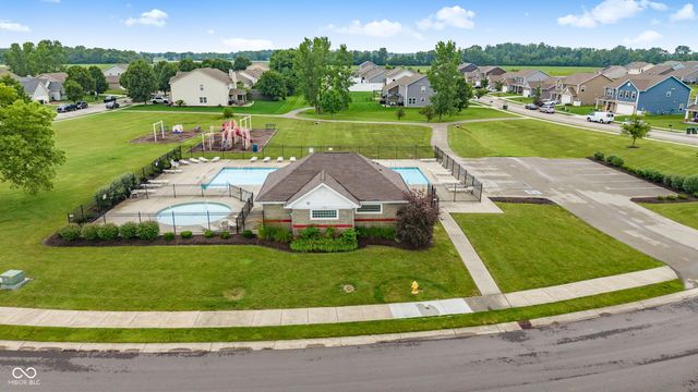 162 Sawdust Trail, Greenfield, IN 46140