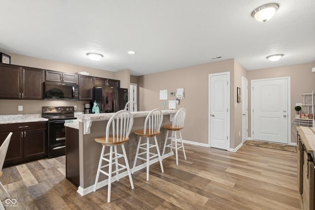 162 Sawdust Trail, Greenfield, IN 46140