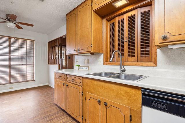 15594 County Road 1630, Odem, TX 78370