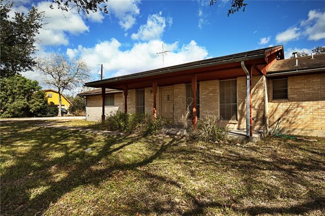 15594 County Road 1630, Odem, TX 78370