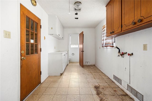 15594 County Road 1630, Odem, TX 78370