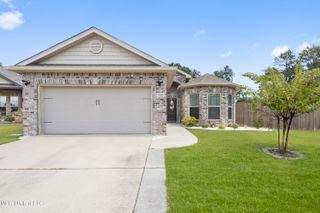 163 Clear Springs Circle, Ocean Springs, MS 39564