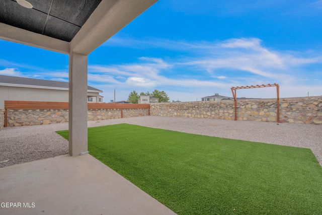 9911 MARISABEL, Socorro, TX 79927