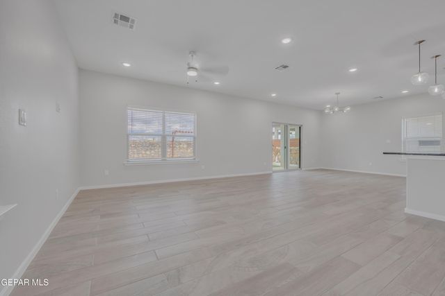 9911 MARISABEL, Socorro, TX 79927