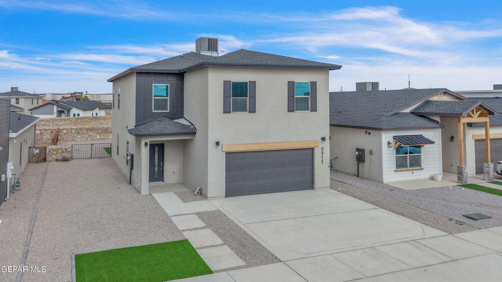 9911 MARISABEL, Socorro, TX 79927