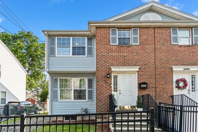 551 15Th Ave, Newark City, NJ 07103