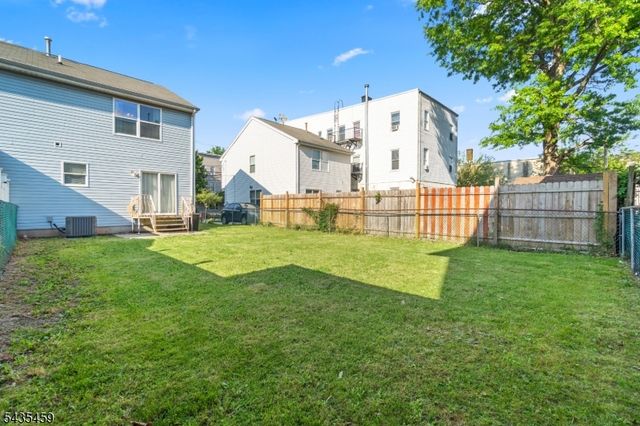551 15Th Ave, Newark City, NJ 07103