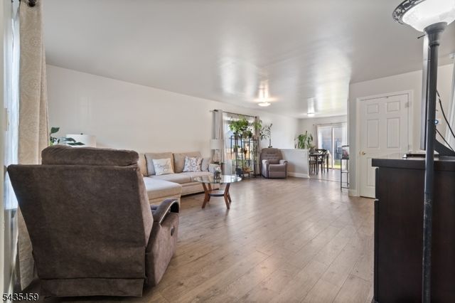 551 15Th Ave, Newark City, NJ 07103