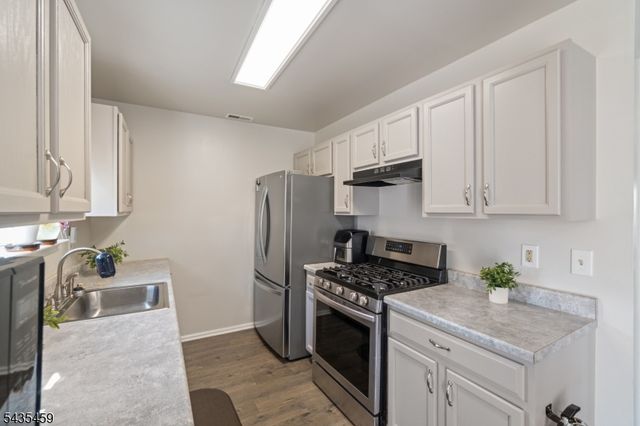 551 15Th Ave, Newark City, NJ 07103